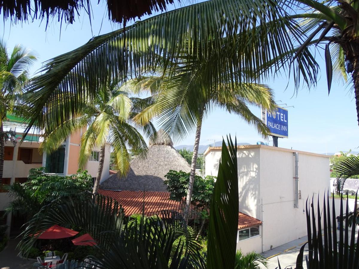 Hotel Palapa Palace 툭스틀라 외부 사진